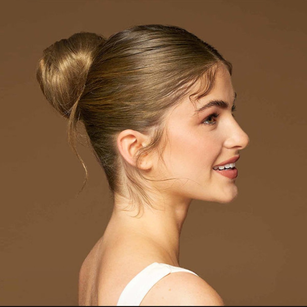 Luxy Clip-In Bun Extension in Bronde